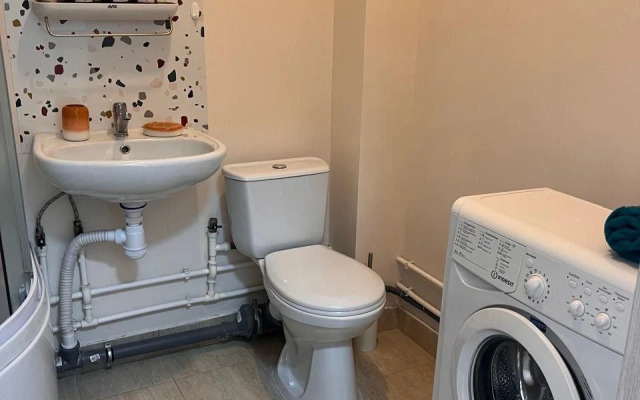 Апартаменты Добрые сутки на Тенистой 6