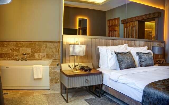 Four Mansions Hotel Boutique-hotel