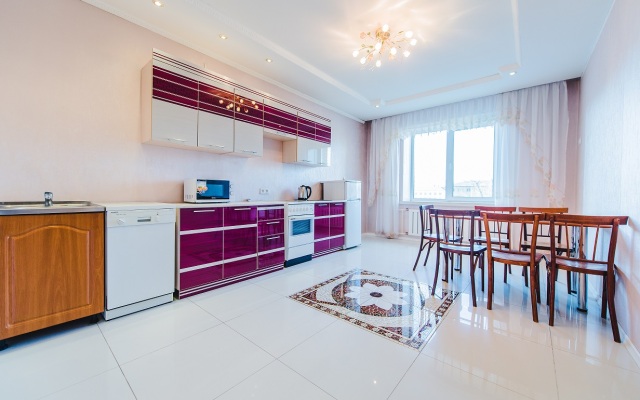 Dekabrist Anohina 93-47 Apartments