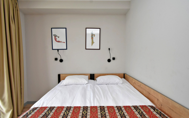 Andor Hotel