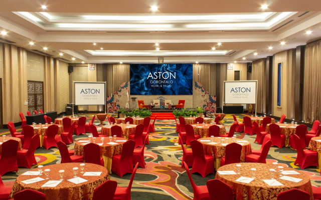 Отель Aston Gorontalo & Convention Center