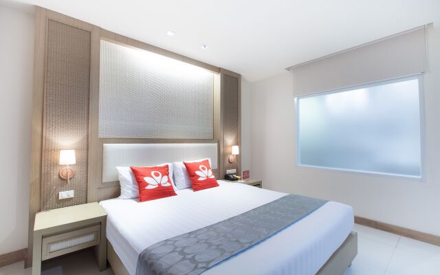 Отель ZEN Premium Marlin Plaza Patong