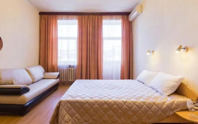 Меблированные комнаты Версаль на Брестской