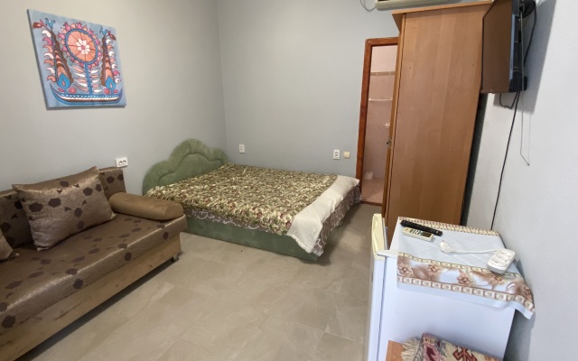 Taraktash Guest house