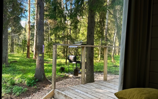 Panoramny Dom V Lesu Na Zhivopisnoy Ulitse Chalet