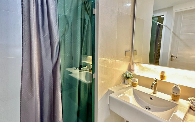 Seven Seas 2 Bedroom - Spacious Two Bedroom Apartment in Jomtien Area Apartments