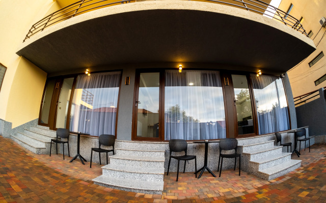 Отель Urban Blis