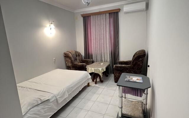 KA-EL Hotel