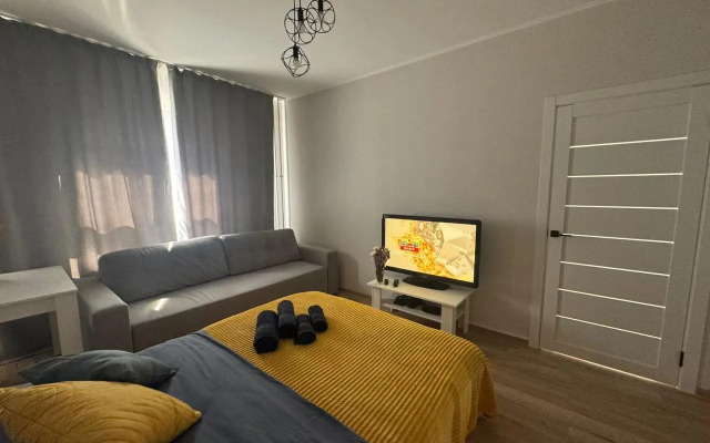 Na Ulitse Nikolaya Ostrovskogo 195/4 Flat