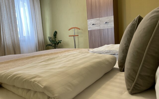 Trekhkomnatnye Pro.apartment Na Gagarina Apartments