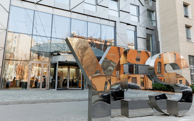 S restoranami i laundzh-zonoy v kholle Apartments