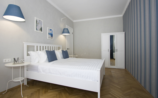 Апартаменты Маркса 50