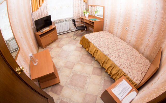 Landyish Hotel