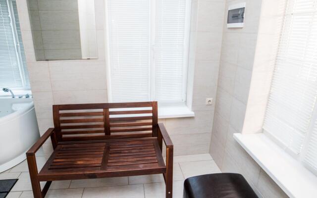 Azov Inn Guest House
