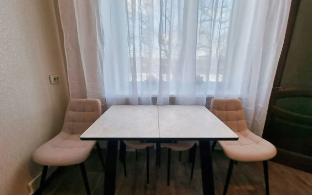 Апартаменты на проспекте Победы 50