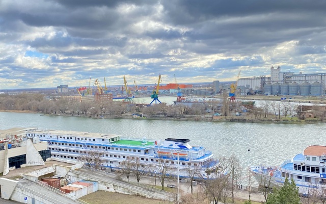 Квартира у Тихого Дона