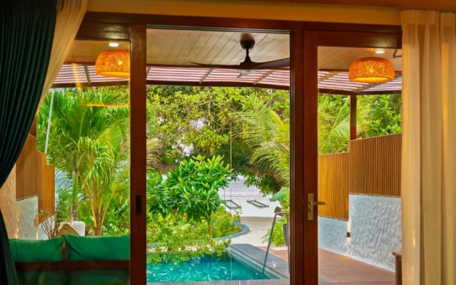 Отель Island Luxury Retreat Maalhos