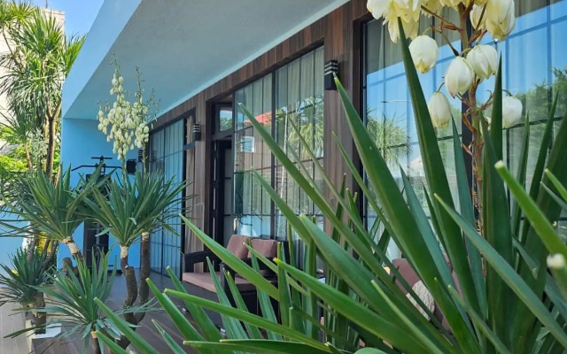 Dachis Villa