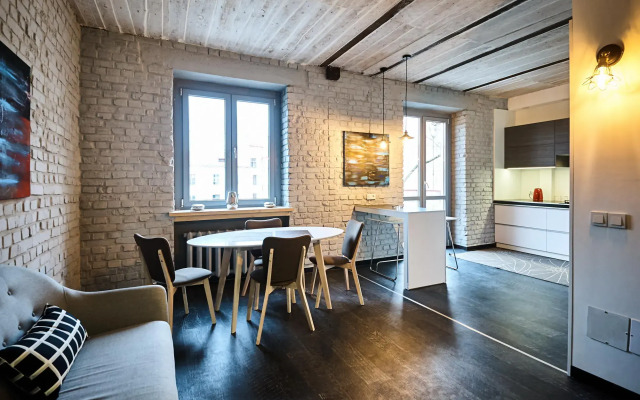 Loft In The Center Apartments