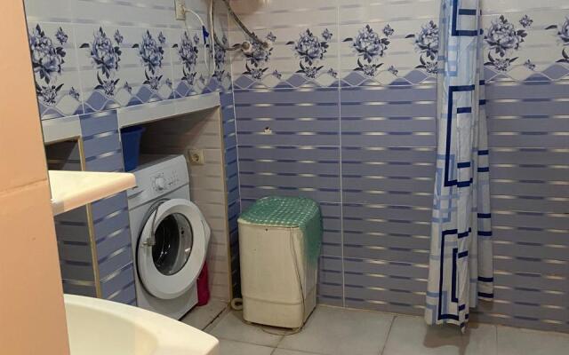 Liya Private House