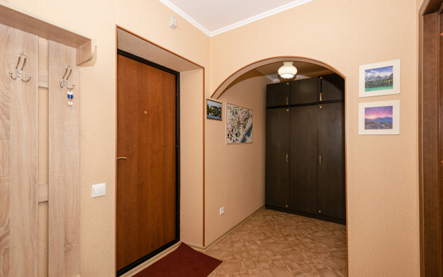 U Belogo Doma Apartaments