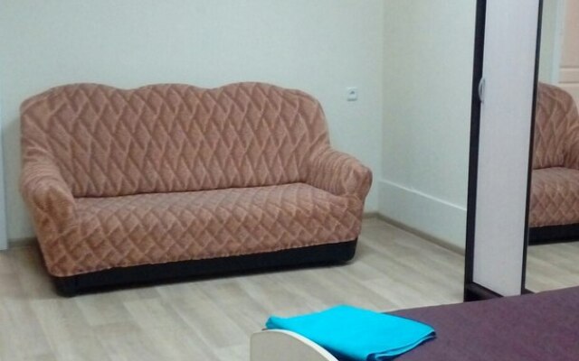 Teatralnaya 13 Guest House