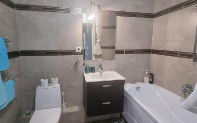 Apartamenty Avrora Ul. Revolyutsii 3