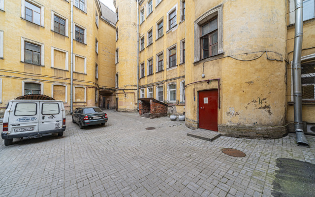 Апартаменты on Griboedova Canal