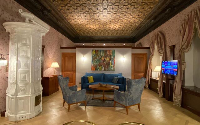 Апартаменты Историческая Квартира с Камином