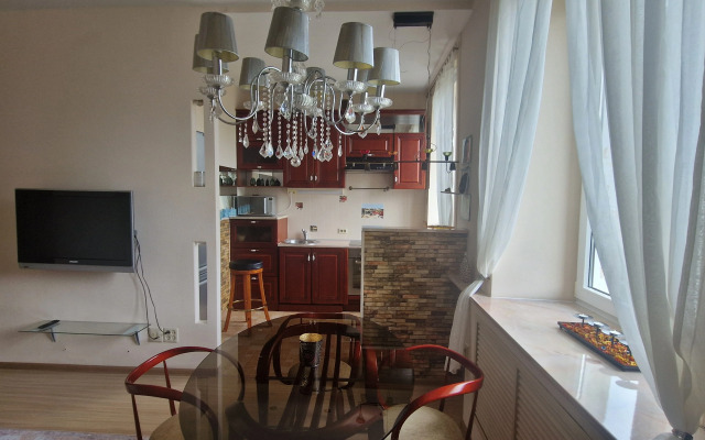 Dvukhkomnatnaya V Samom Tsentre Flat