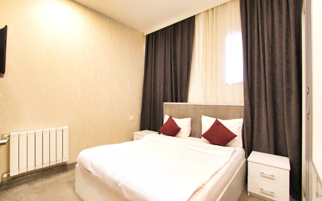 Sunday Boutique Hotel