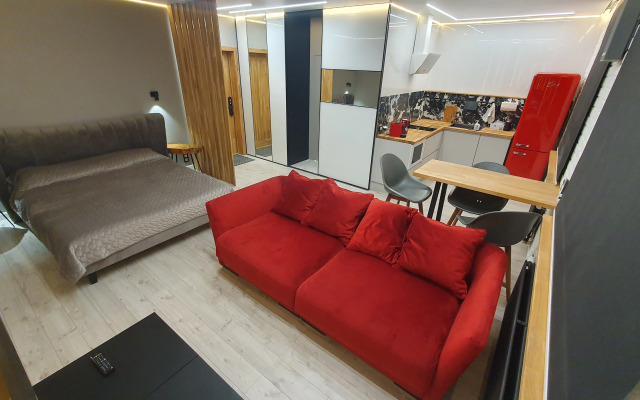 RED STUDIO Flat