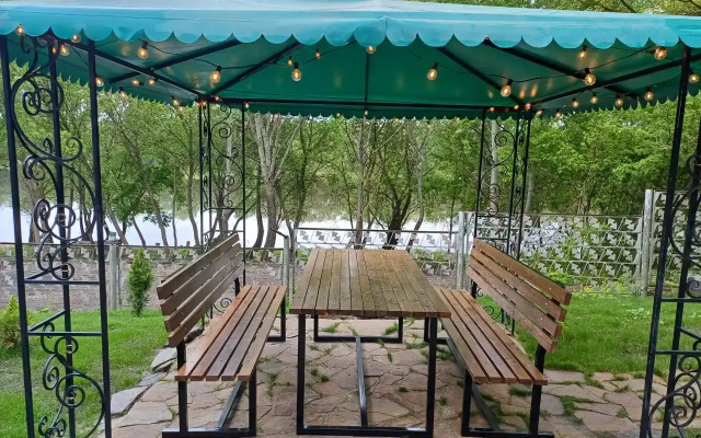 Udacha Guest house