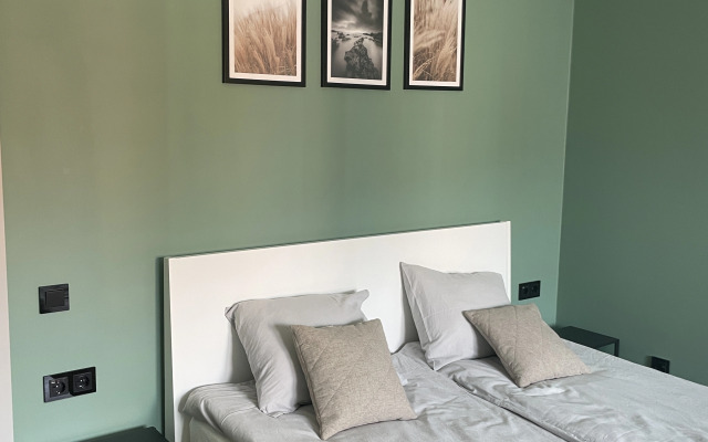 Апартаменты новые солнечные в центре города