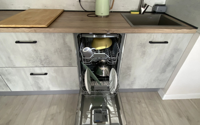Yevrodvushka Na Mirnoy Flat