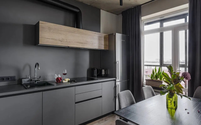 Апартаменты VEROM с видом на реку и город