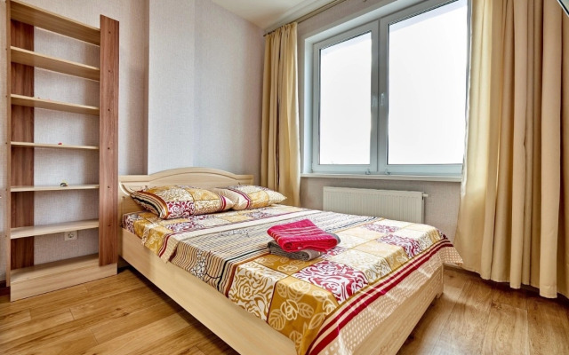 Sovremennaya Komfortnaya Yevrodvushka Na 21 Etazhe Apartments