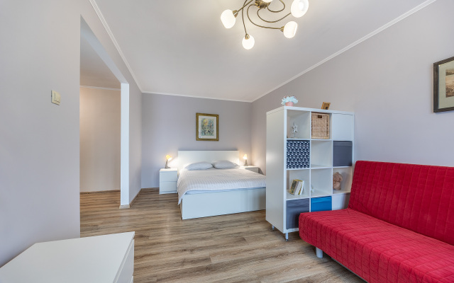 Irisamber Flat