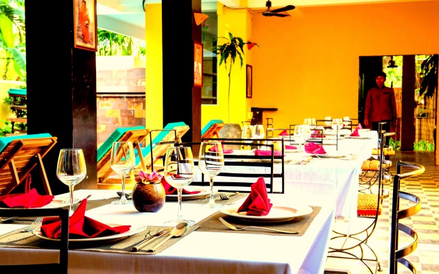 Golden Banana Residence Hotel