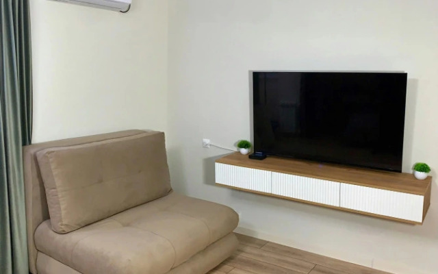 V Tsentre Nebuga Flat