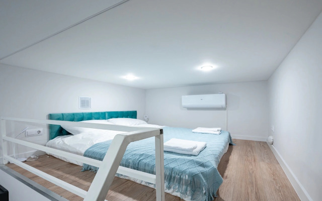 Апартаменты двухуровневые на Коломенской