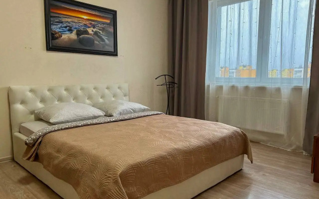 Uyutnaya S Shikarnym Vidom I Ortopedicheskim Matrasom Flat