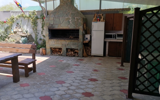 Garmoniya Guest House