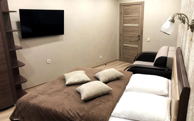 3 Komnatnye 80m2 Apartment
