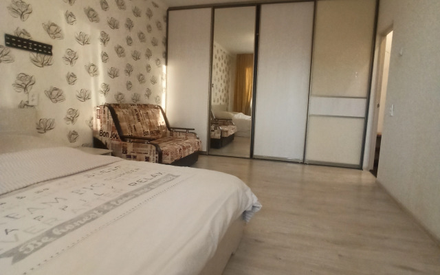 Апартаменты на Бахчисарайской