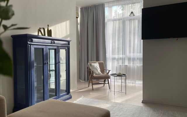 Prostornye Dvukhkomnatnye Indigo Apartments