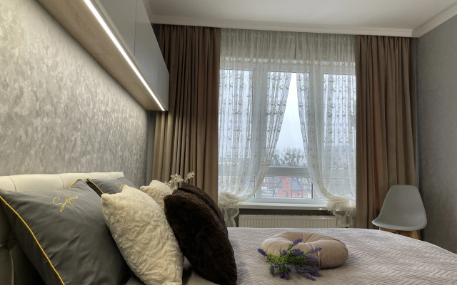 Apartment overlooking the House of Baron Munchausen
