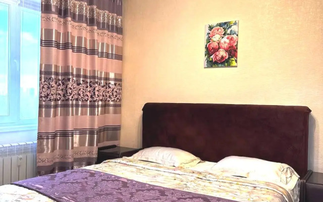 Квартира Уютная трехкомнатная