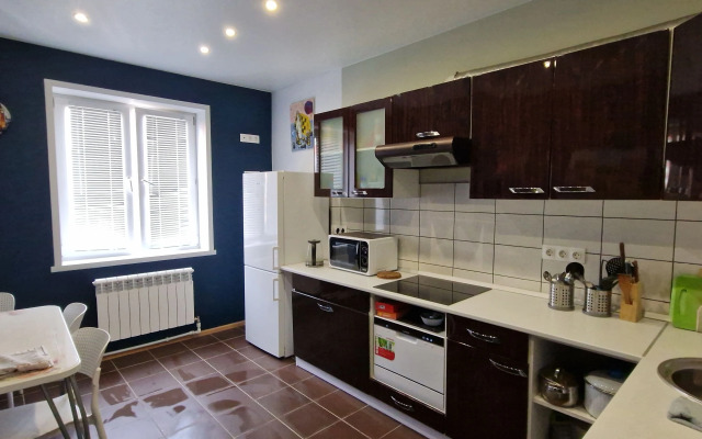 25 Let Oktyabrya Istra Posutochno Flat