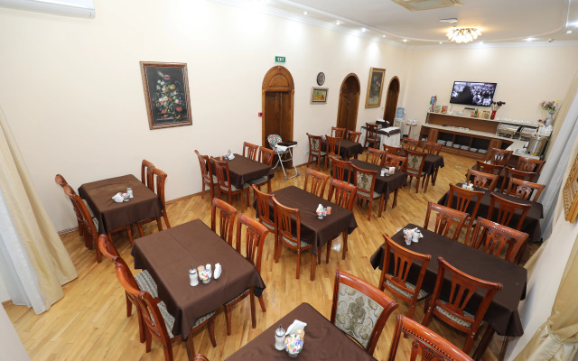 Отель Азкот